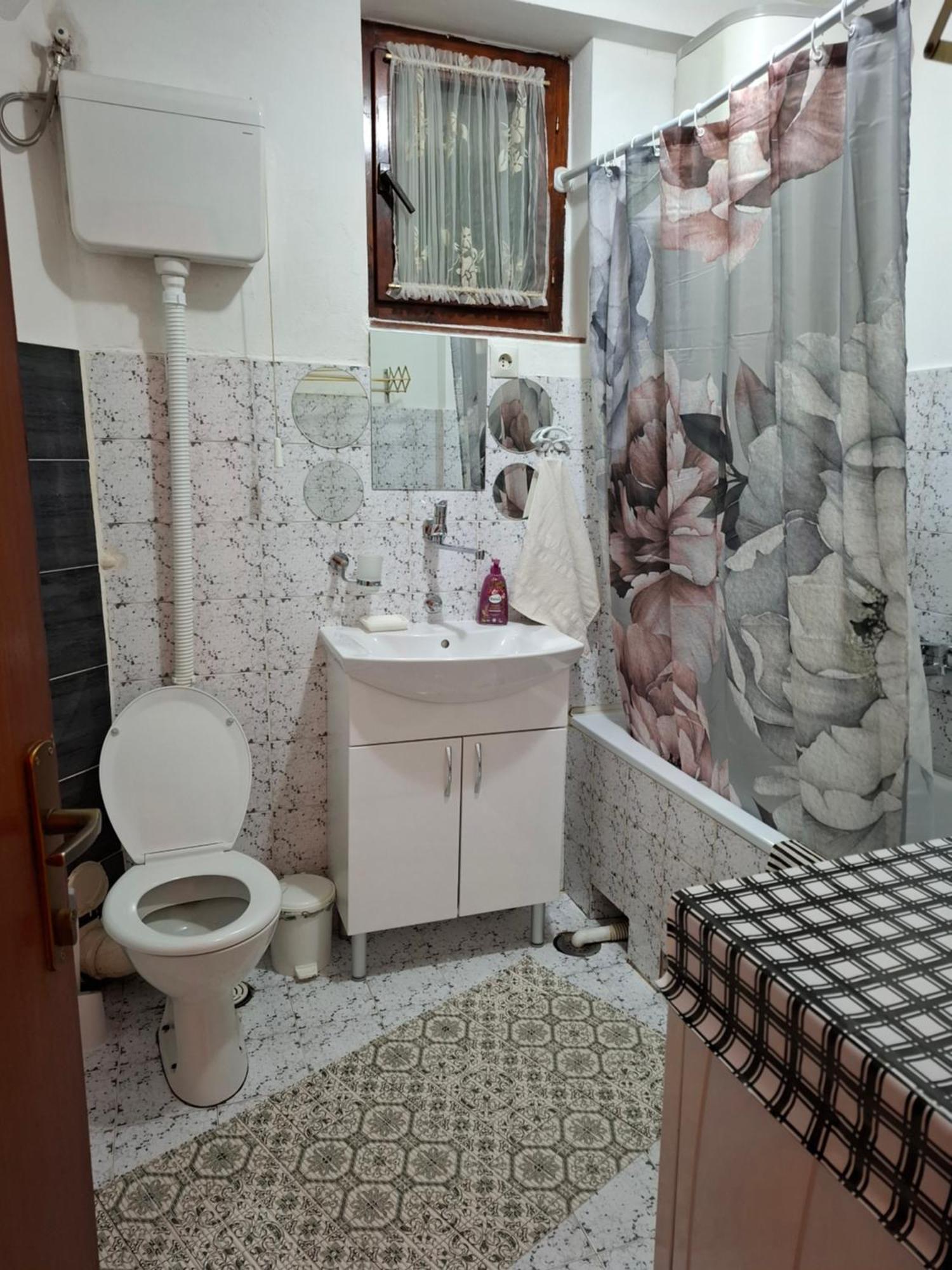 Nela Apartmani Ni Εξωτερικό φωτογραφία