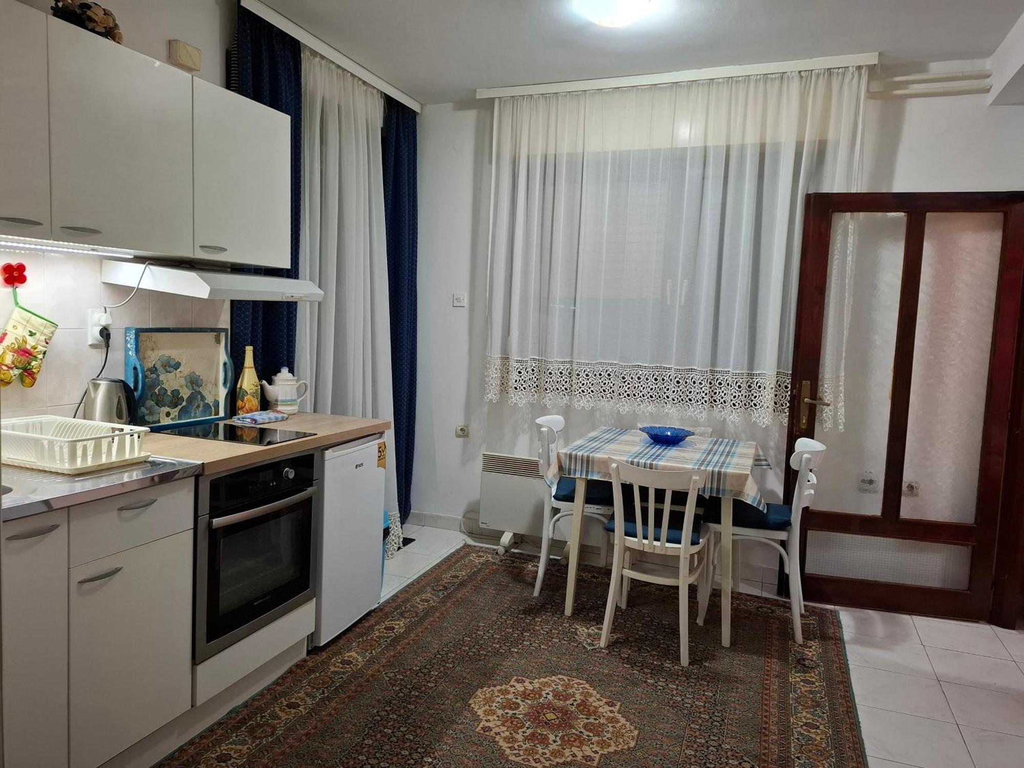 Nela Apartmani Ni Εξωτερικό φωτογραφία
